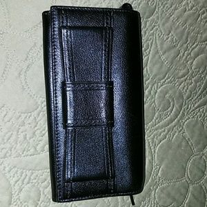 Kate Spade wallet/wristlet